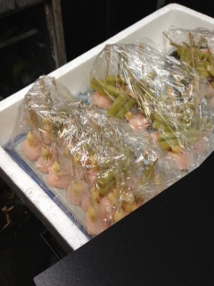 本日は横浜～坂東橋～黄金町にある♪ＫＡＭＩＮＡＲＩさんのパーティーメニュー！