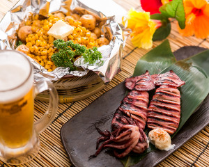 イカ、じゃがバタコーン