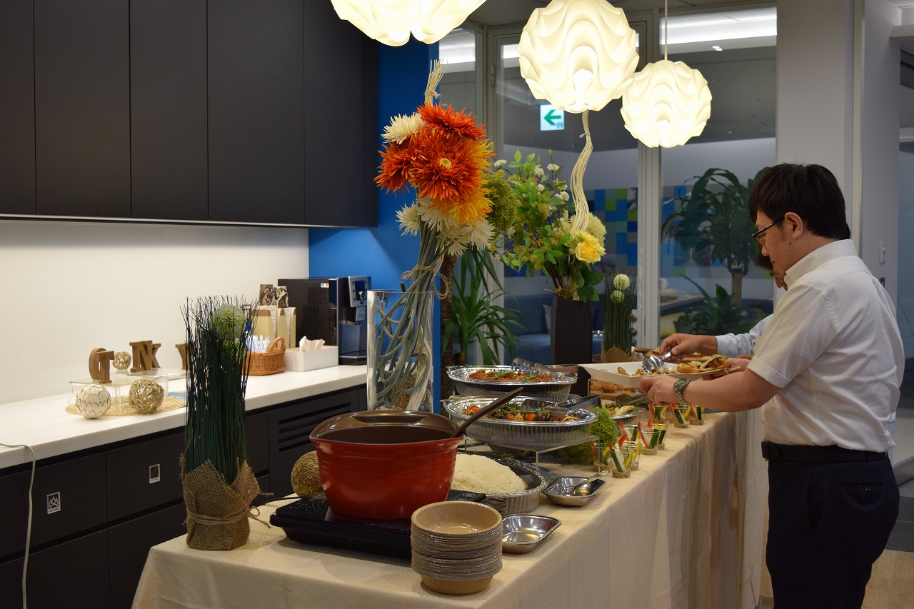 ＜Before　＆　After＞　６月３０日(木)　TONKYケータリングデリバリーのパーティーイメージ