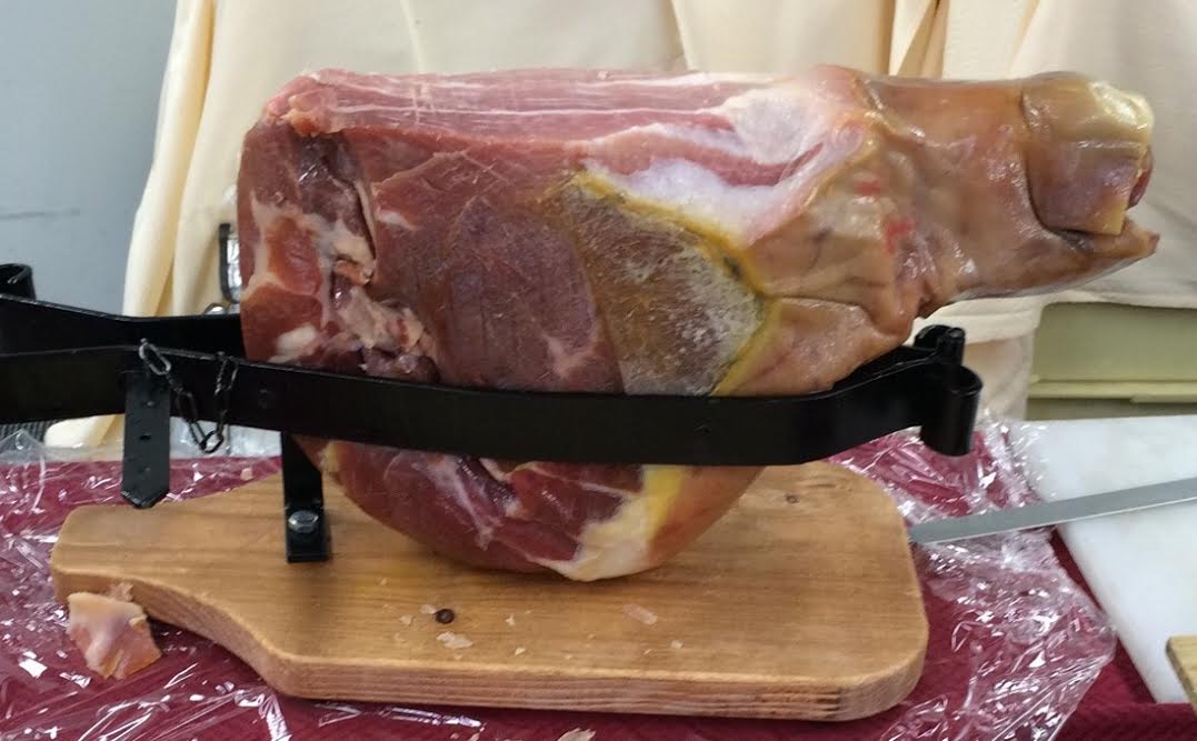 ＴＯＮＫＹ名物オプションメニュー生ハムカッティング