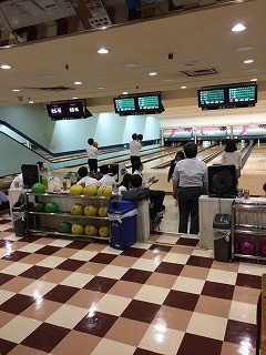 ボウリング場でもケータリングが呼ばれる時代です！