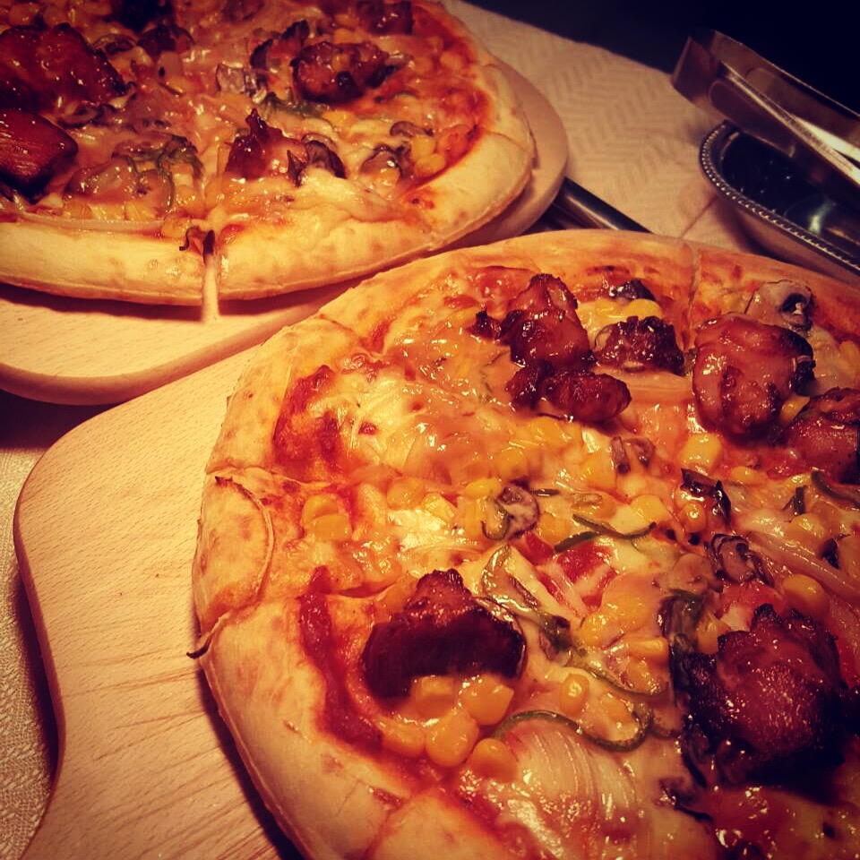 千代田区のケータリングで美味しいピザを♪