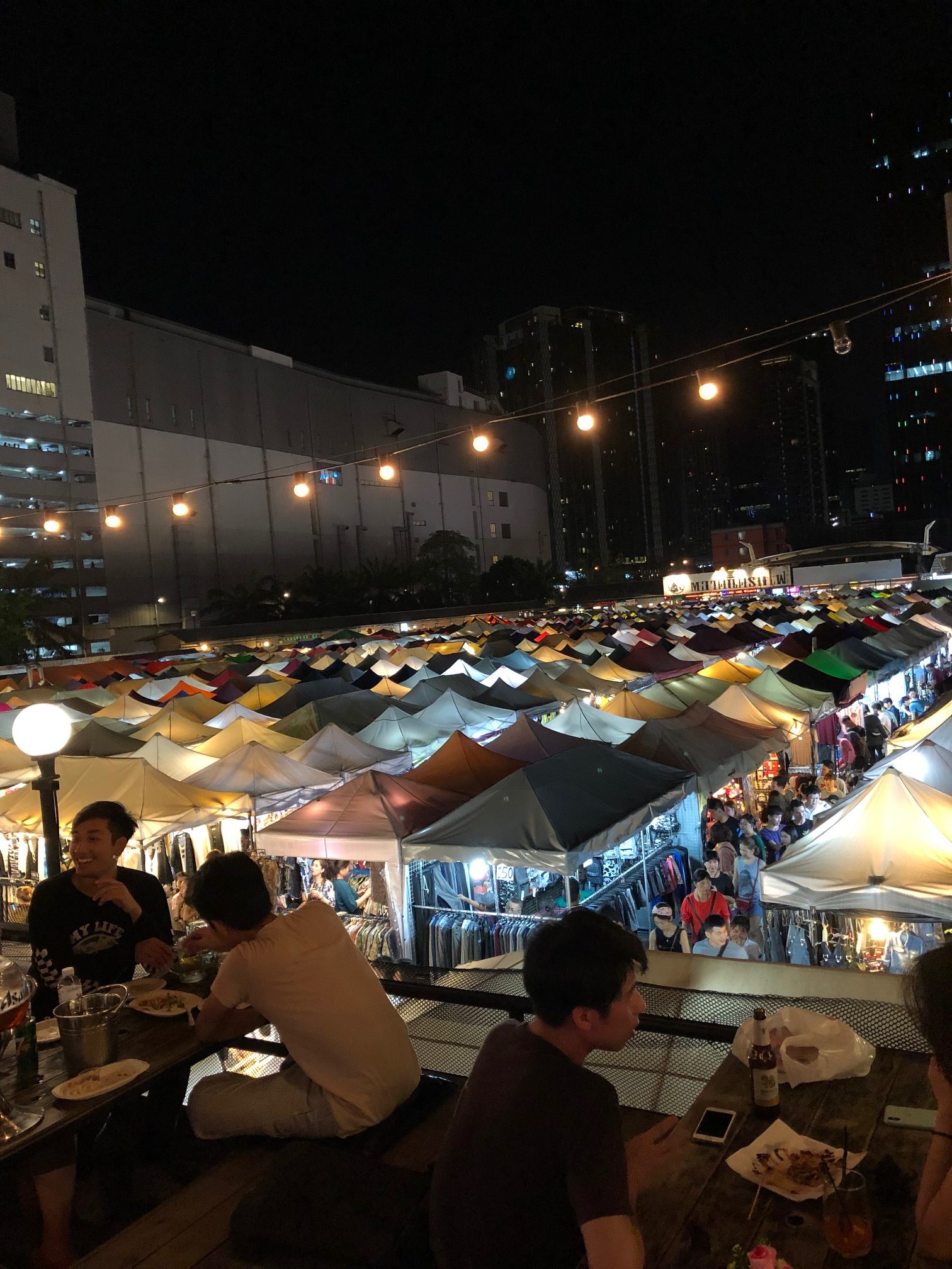 まるで真夏!！タイに行って参りました！！