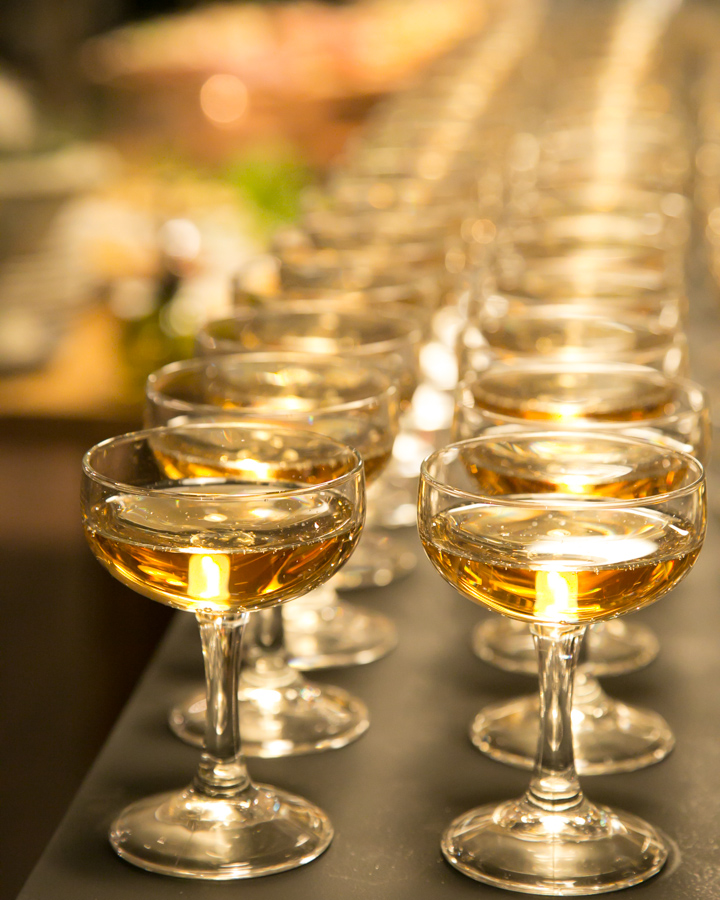 スパークリングワインとシャンパンの違いは？